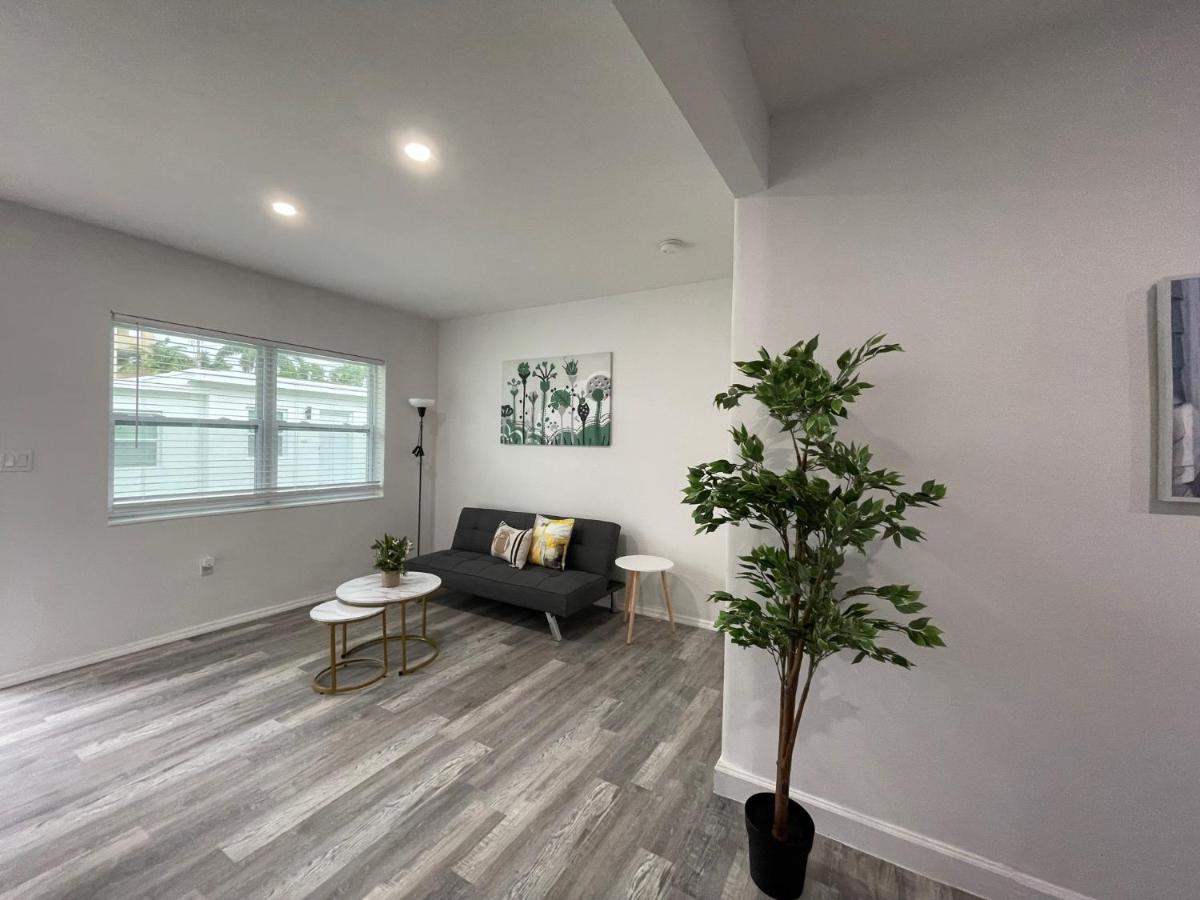 Douglas Rd Apartments Miami Esterno foto