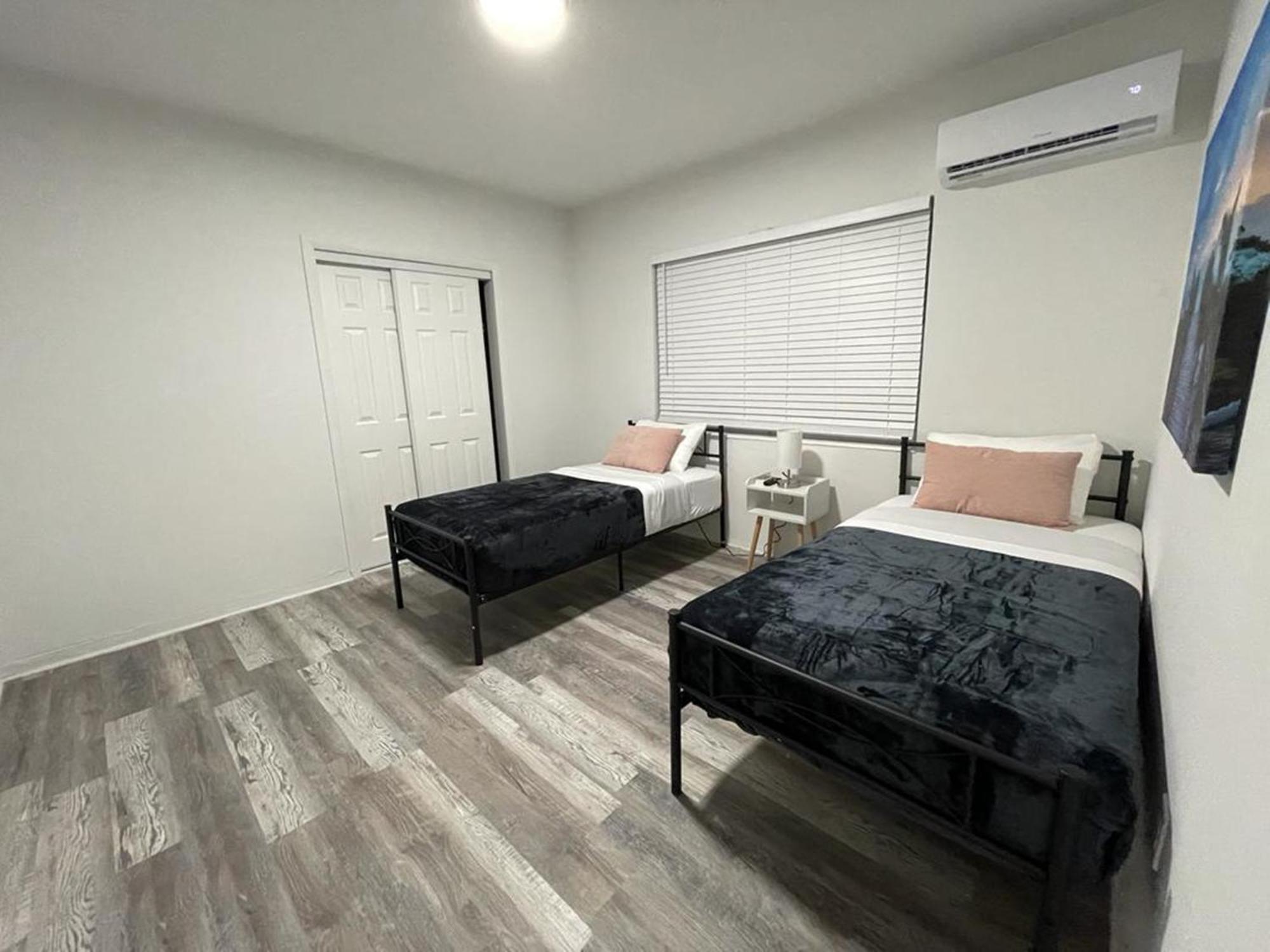 Douglas Rd Apartments Miami Esterno foto