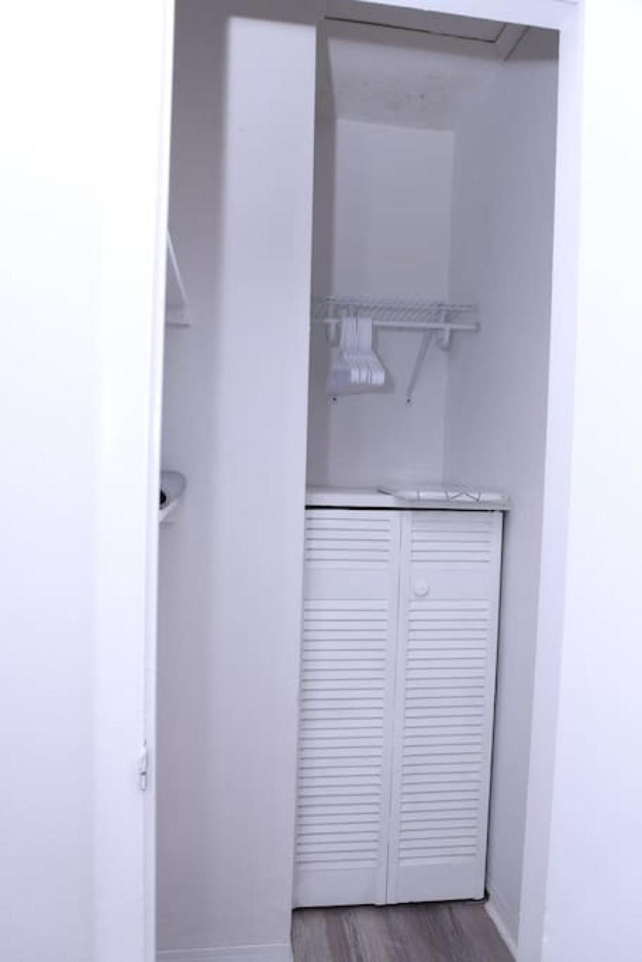 Douglas Rd Apartments Miami Esterno foto